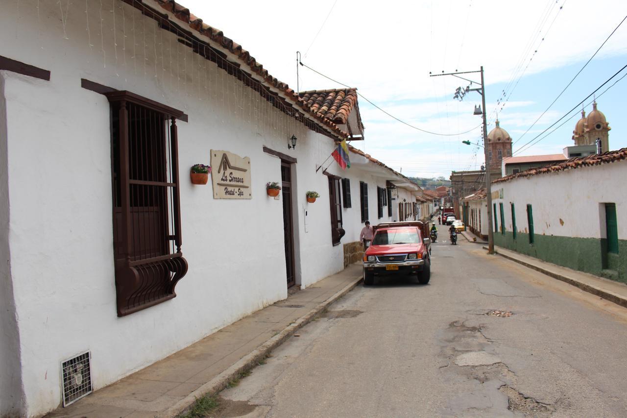 La Serrana Hostal Spa Socorro Luaran gambar