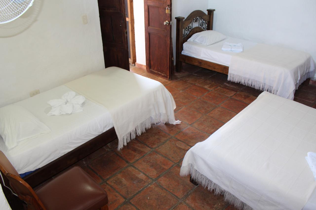 La Serrana Hostal Spa Socorro Luaran gambar