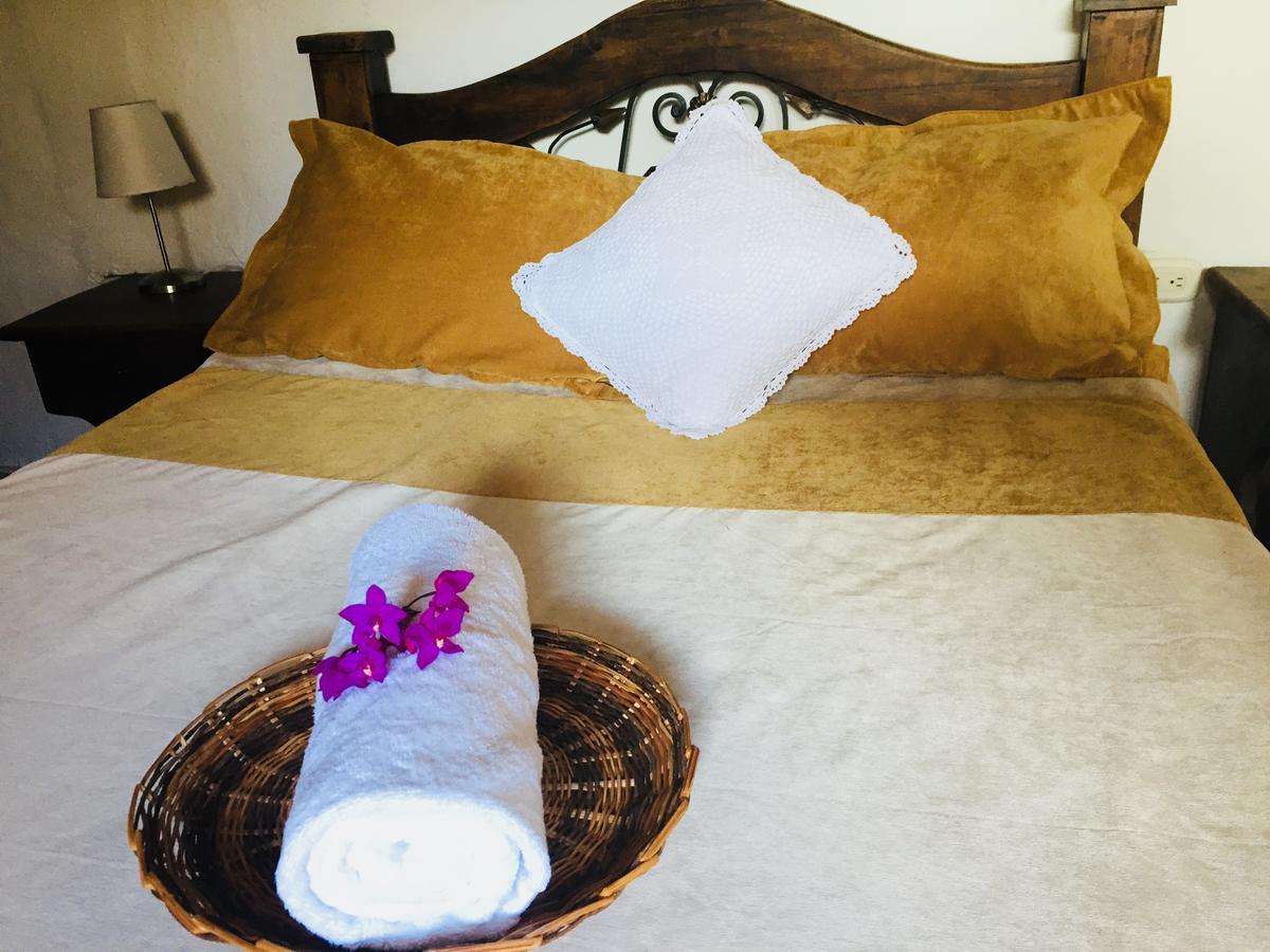 La Serrana Hostal Spa Socorro Luaran gambar