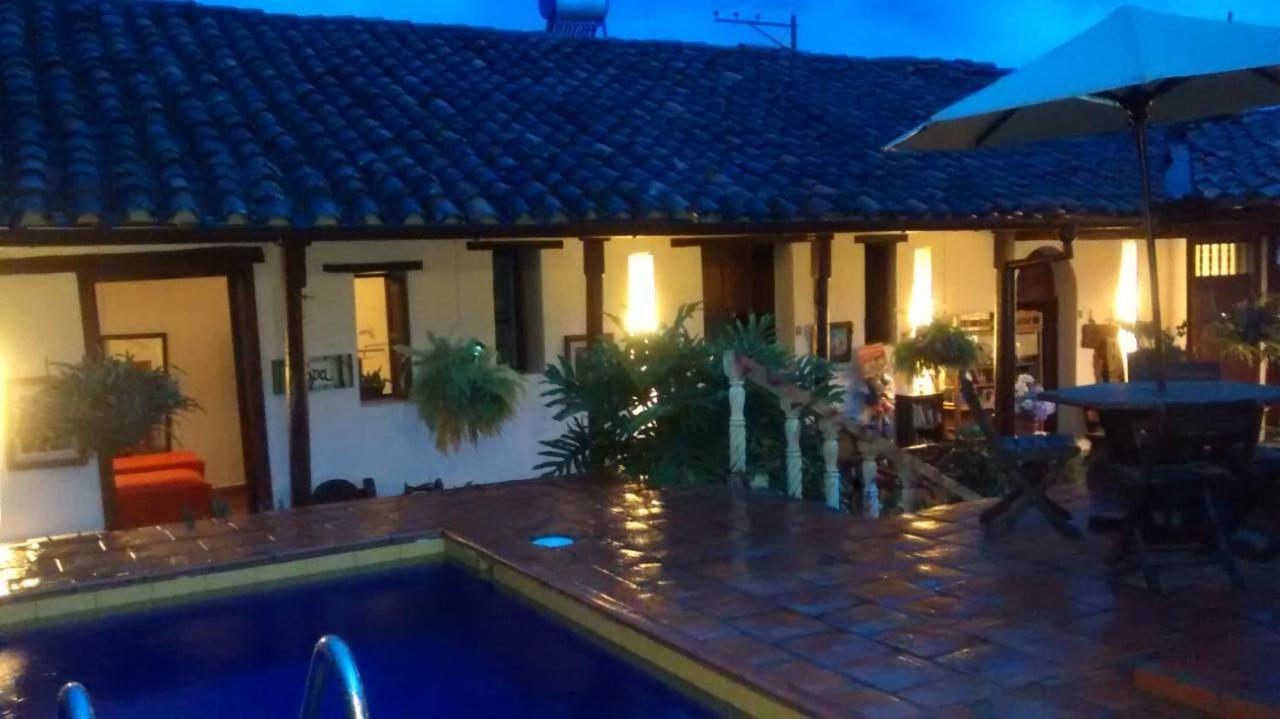 La Serrana Hostal Spa Socorro Luaran gambar